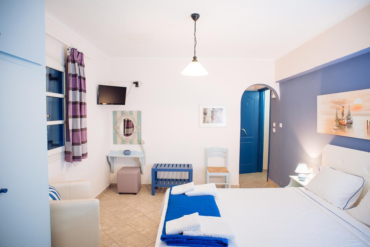 Poros Town Maria Studios מראה חיצוני תמונה