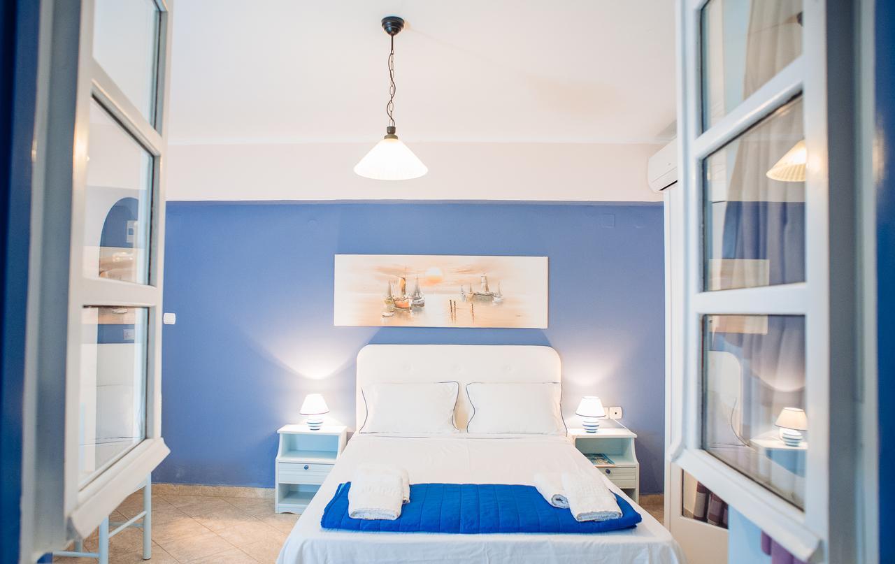 Poros Town Maria Studios מראה חיצוני תמונה