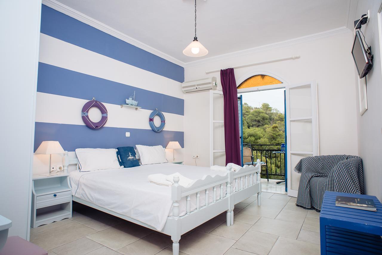 Poros Town Maria Studios מראה חיצוני תמונה